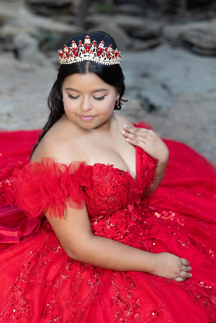 0A5A8063-Edit (1) 0A5A8063-Edit (1)